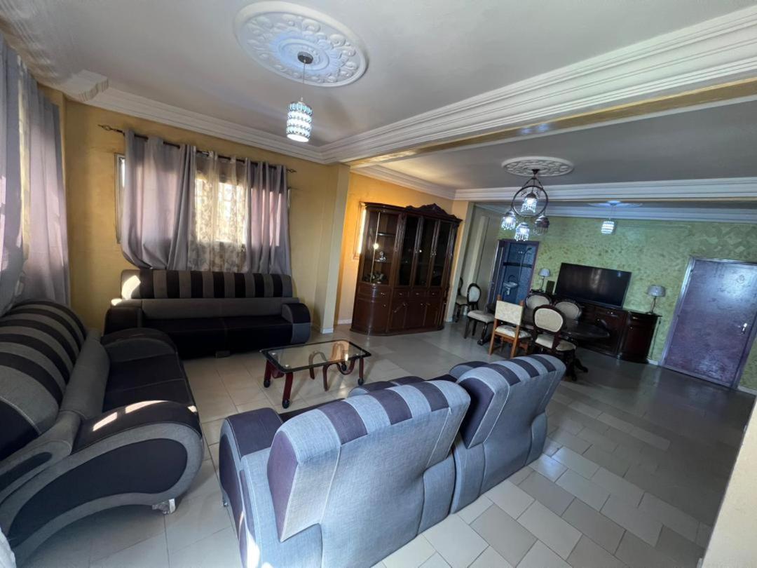 Chez Mimi Hotell Toubab Dialaw Exteriör bild