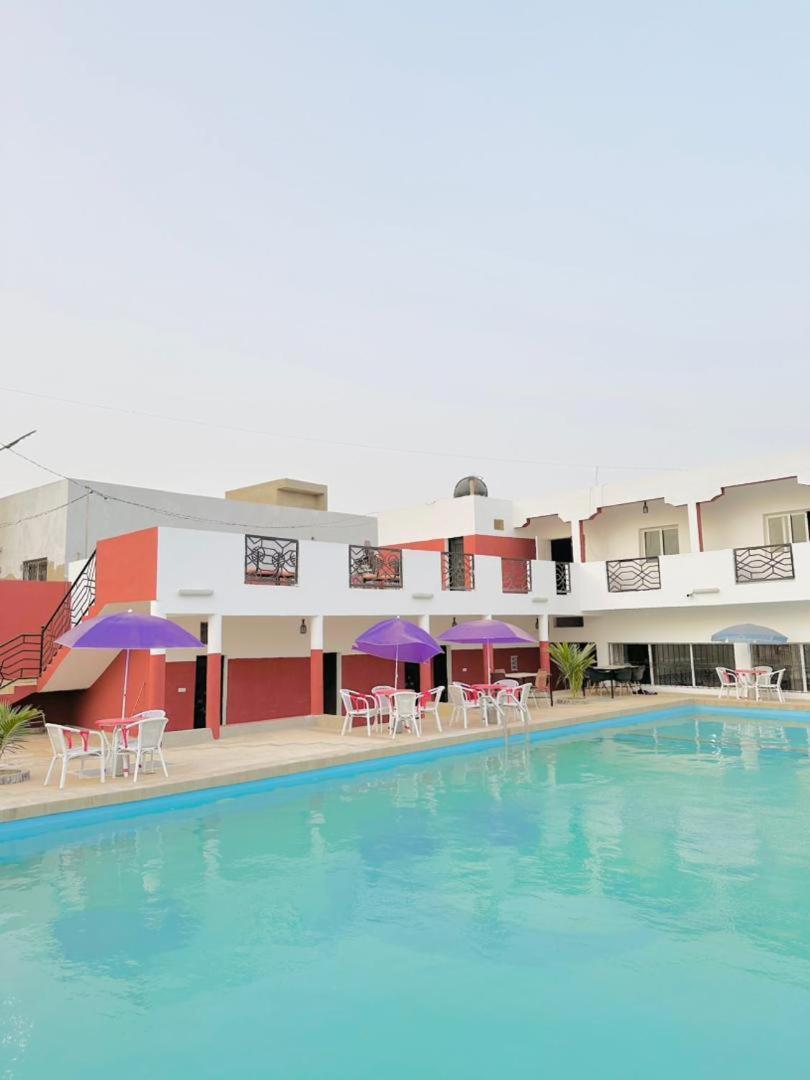 Chez Mimi Hotell Toubab Dialaw Exteriör bild